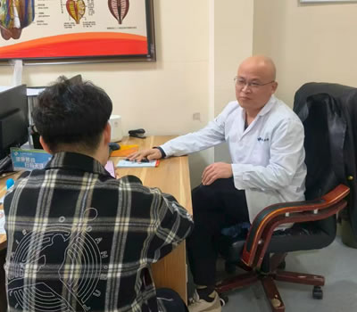 舟山群岛新区|男科医师高朋磊：守护男性健康，专业男科诊疗